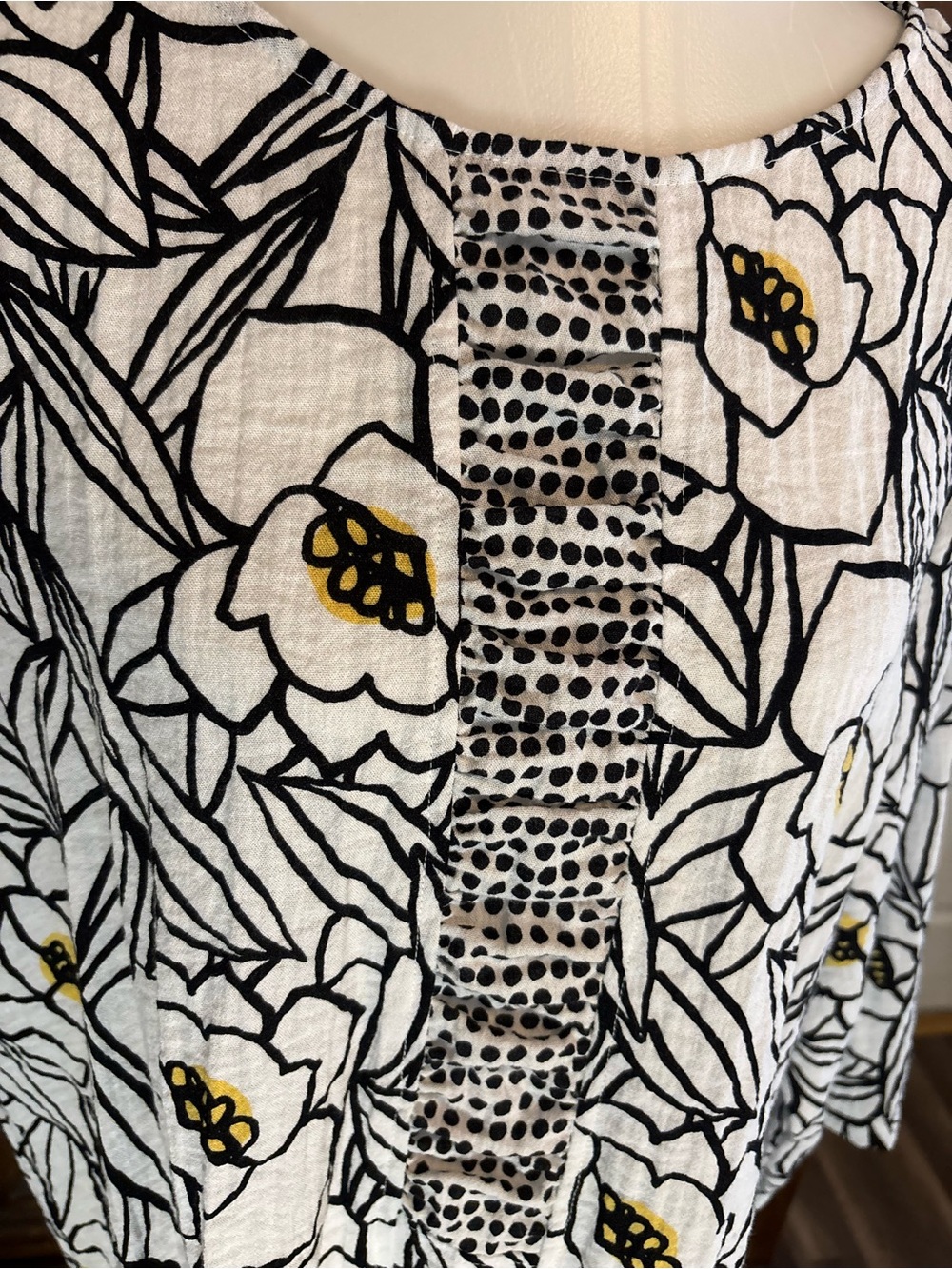 Habitat floral blouse top - Picture 3 of 13